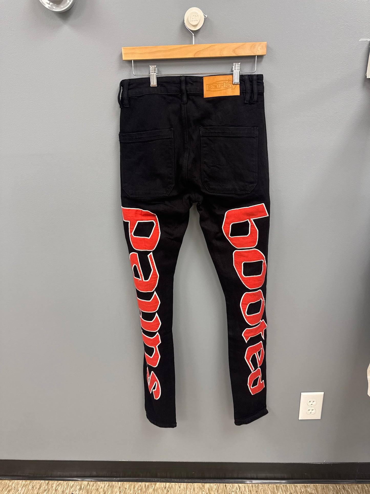 Parlay suited and booted size 30