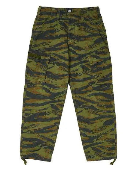 Palace gap camos 32